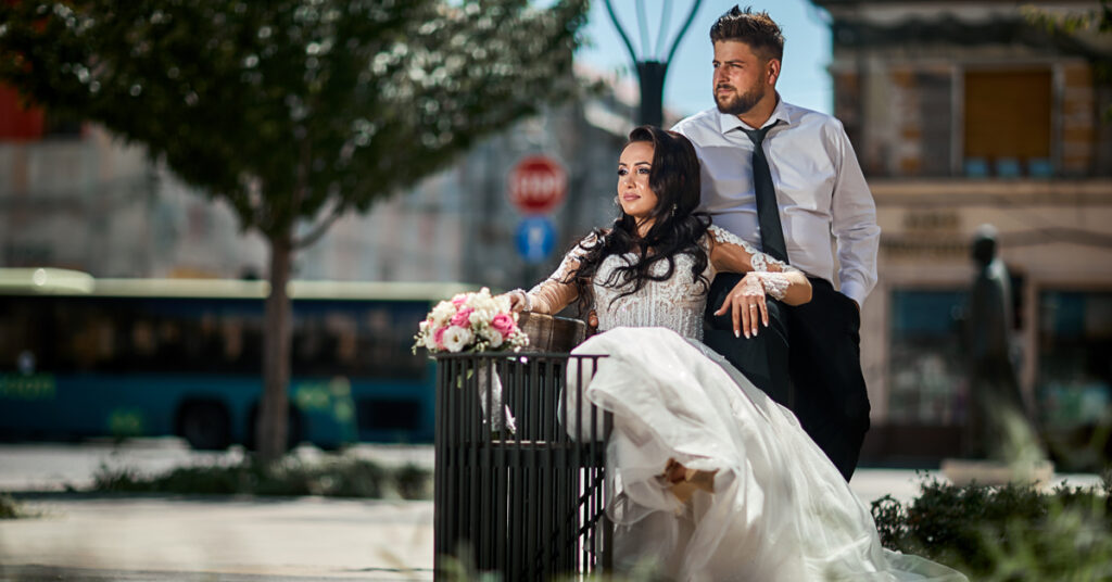 fotograf nunta oradea fotomistic parc - FotoMistic Fotograf nuntă Oradea – mire și mireasă în parc