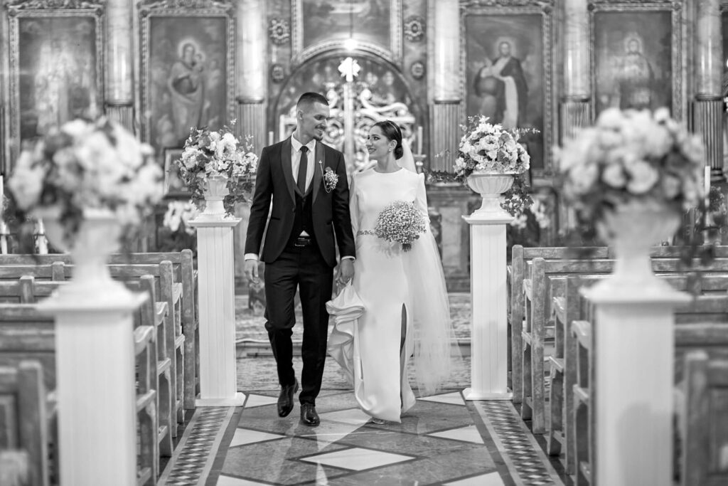 video-foto-nunta-oradea-fotograf-nunta-servicii-foto-nunta-botez - FotoMistic